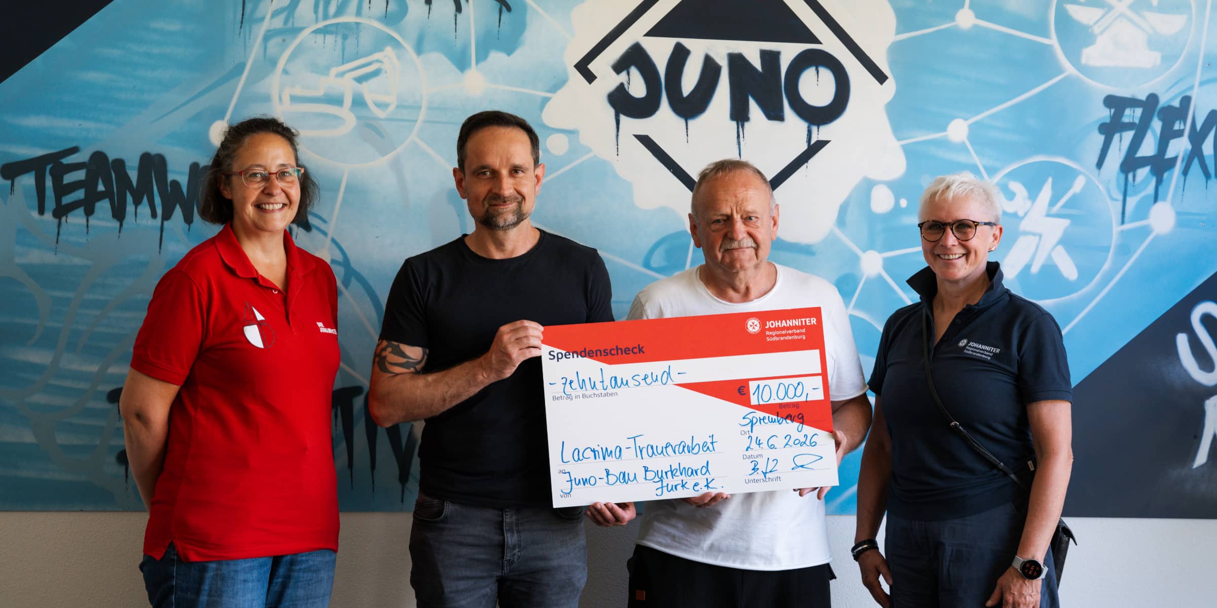 JUNO-Bau - 10.000 Euro für die Johanniter: JUNO-BAU unterstützt die Lacrima-Trauerarbeit